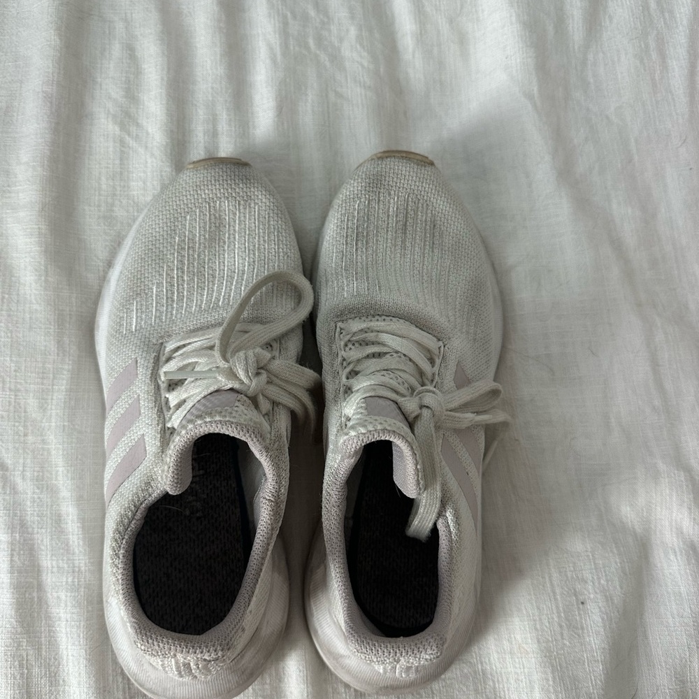 Adidas Swift Run Running Shoes